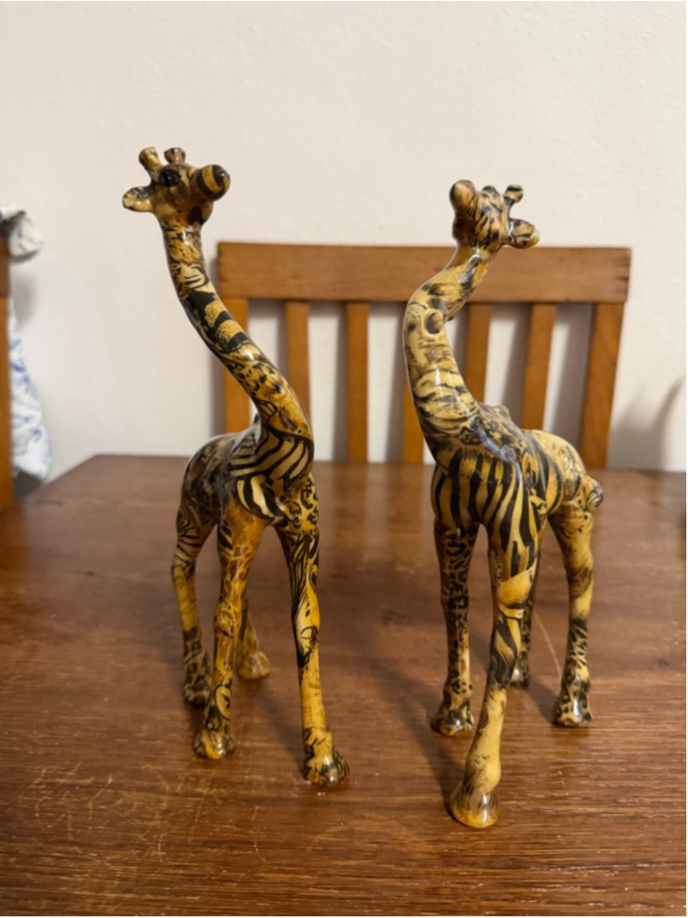 Pair Safari Giraffe Figurines Wildlife Animal Decor Zebra Leopard Print 8” Tall